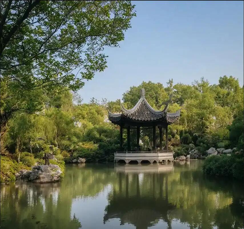 鹤山执着餐饮有限公司