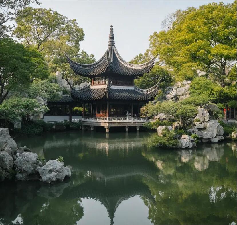 鹤山执着餐饮有限公司